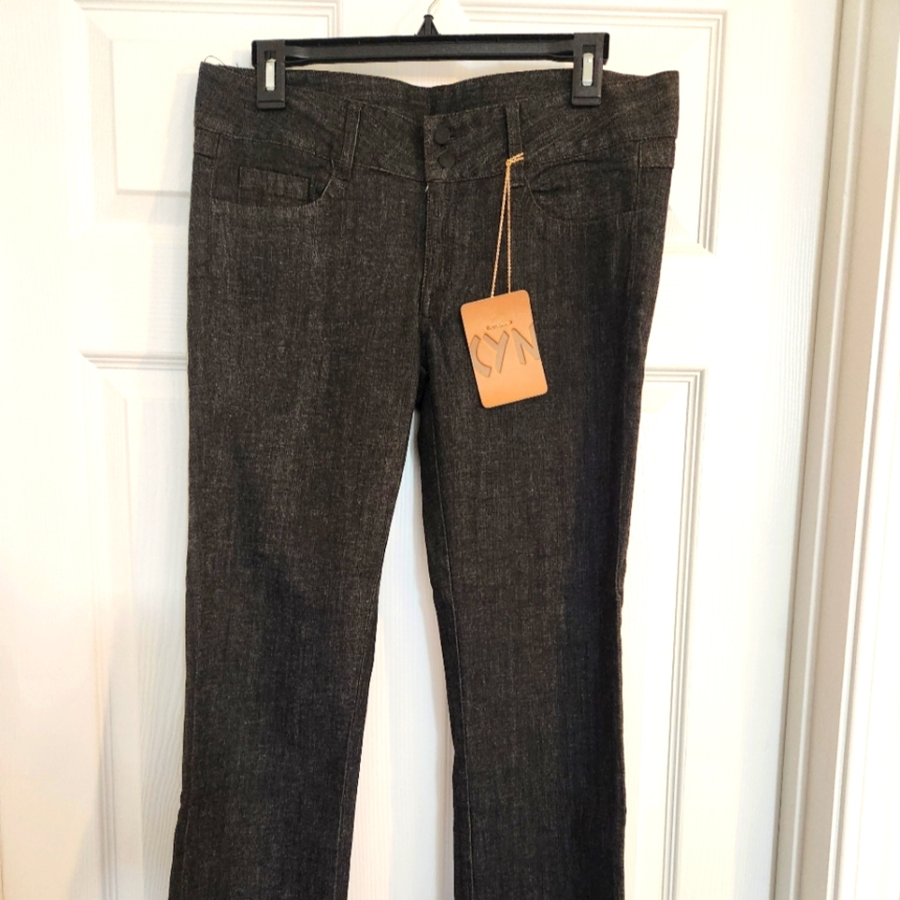 Cyn Jeans Dark Twiggy Crop Women's 30 D231GS NWT $148